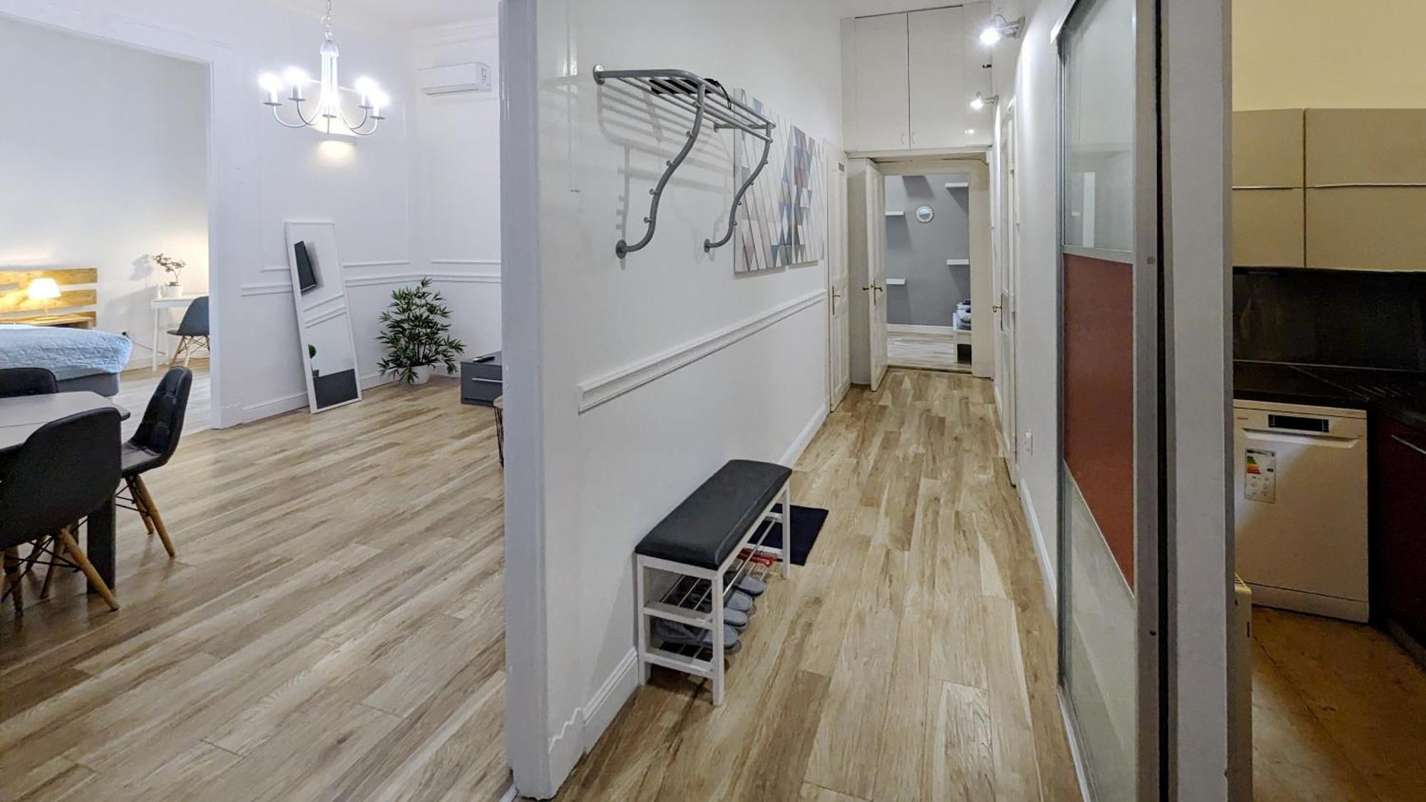 3 Room Apartment In The Beautiful Street Budapest Luaran gambar