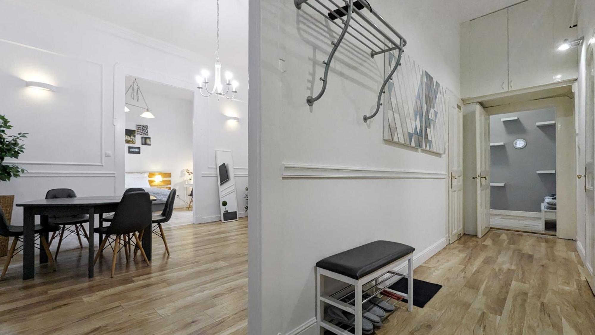3 Room Apartment In The Beautiful Street Budapest Luaran gambar